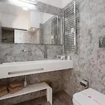 Ξενοδοχείο Partenope Relais 4*