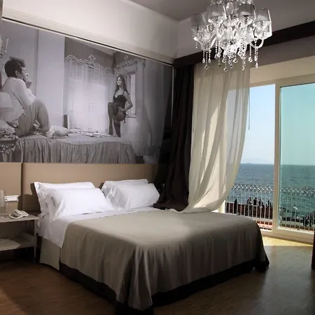 Partenope Relais Napoli
