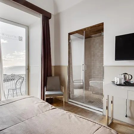 Hotel Partenope Relais Napoli