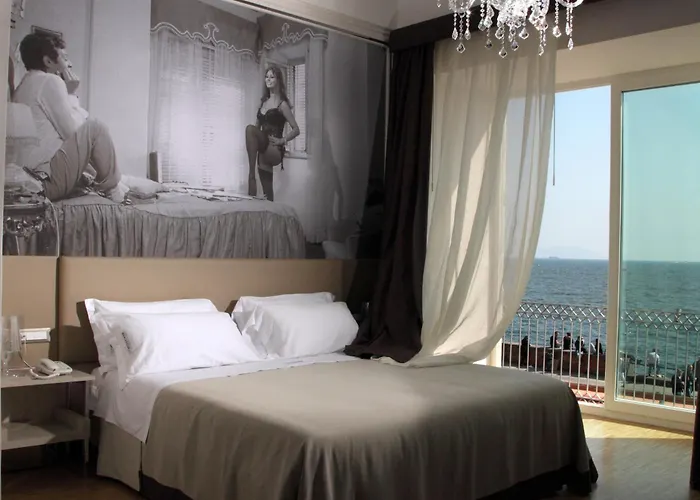 Partenope Relais Nápoles