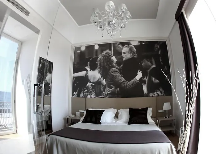 Partenope Relais Hotel