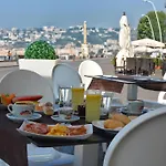 Partenope Relais