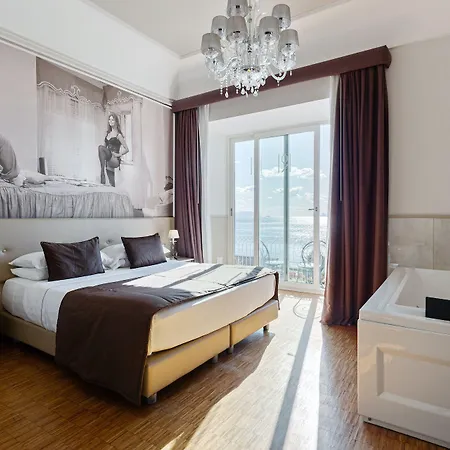 Hotel Partenope Relais Neapel