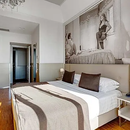 Partenope Relais Szálloda 4*