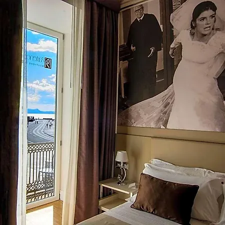Partenope Relais Szálloda Nápoly