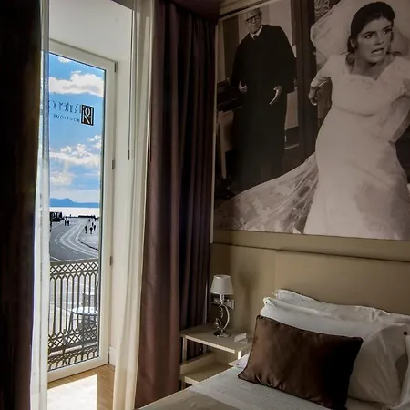 Hotel Partenope Relais