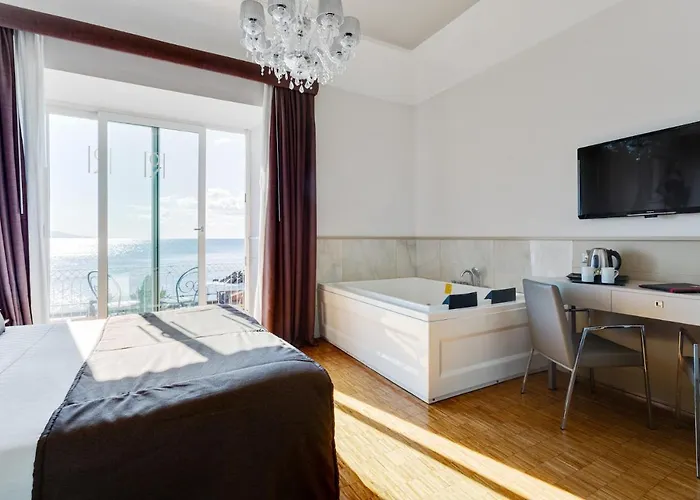 Szálloda Partenope Relais 4*