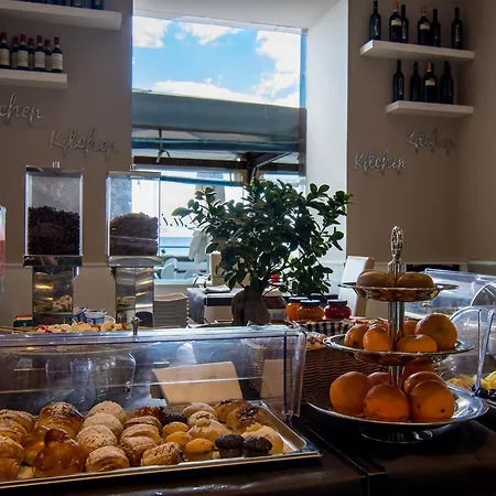 Partenope Relais Napoli